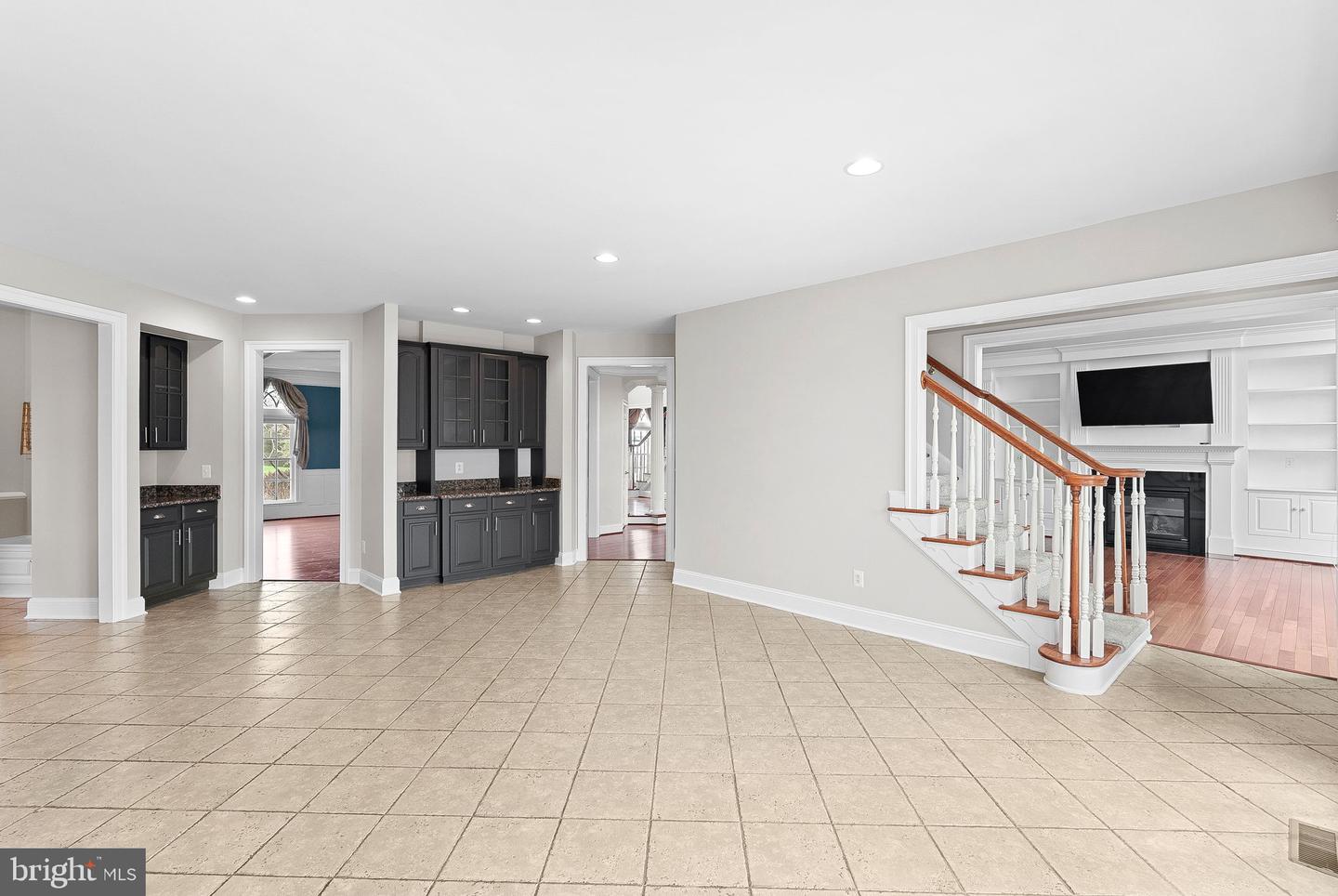 20713 Ashburn Valley Ct Property Photo 24