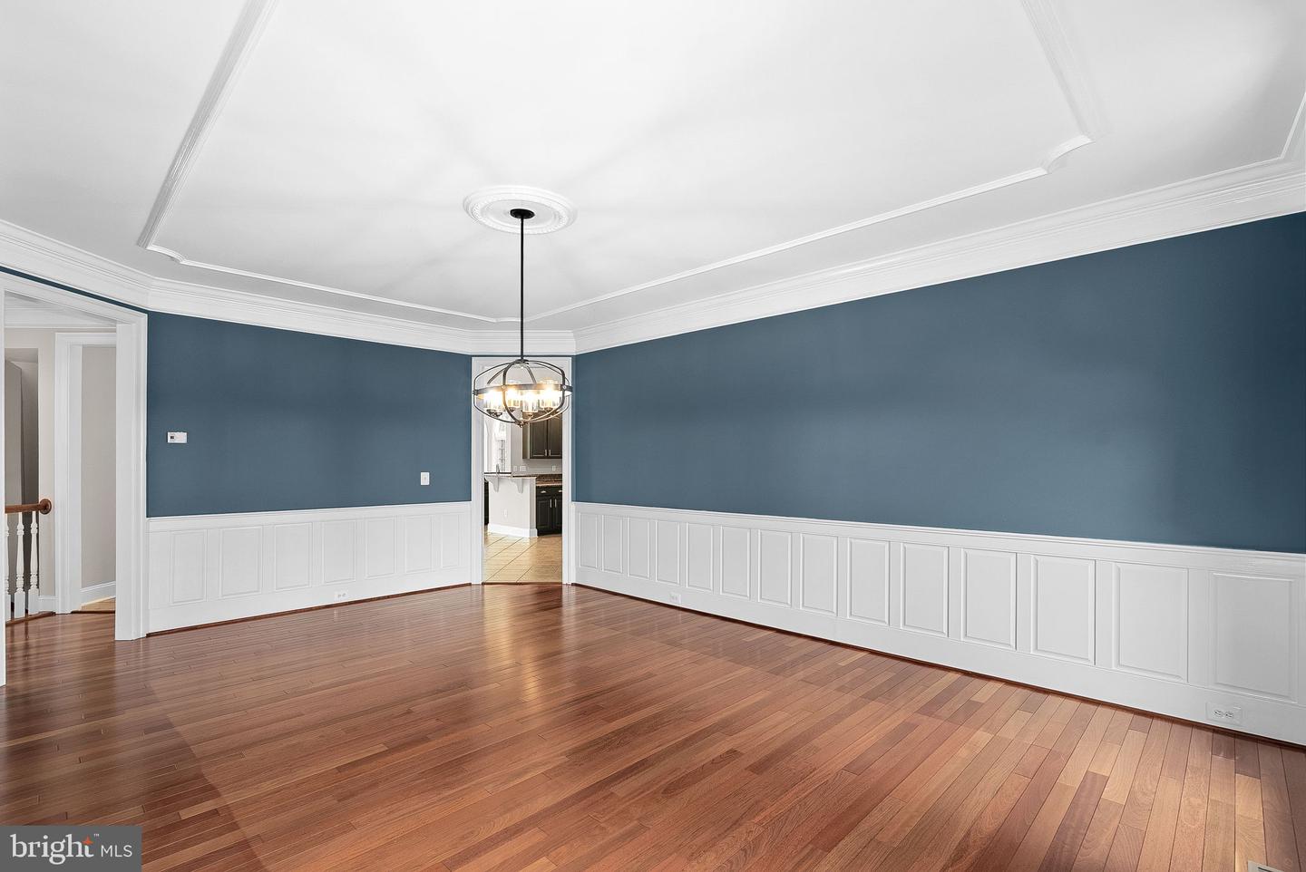 20713 Ashburn Valley Ct Property Photo 34