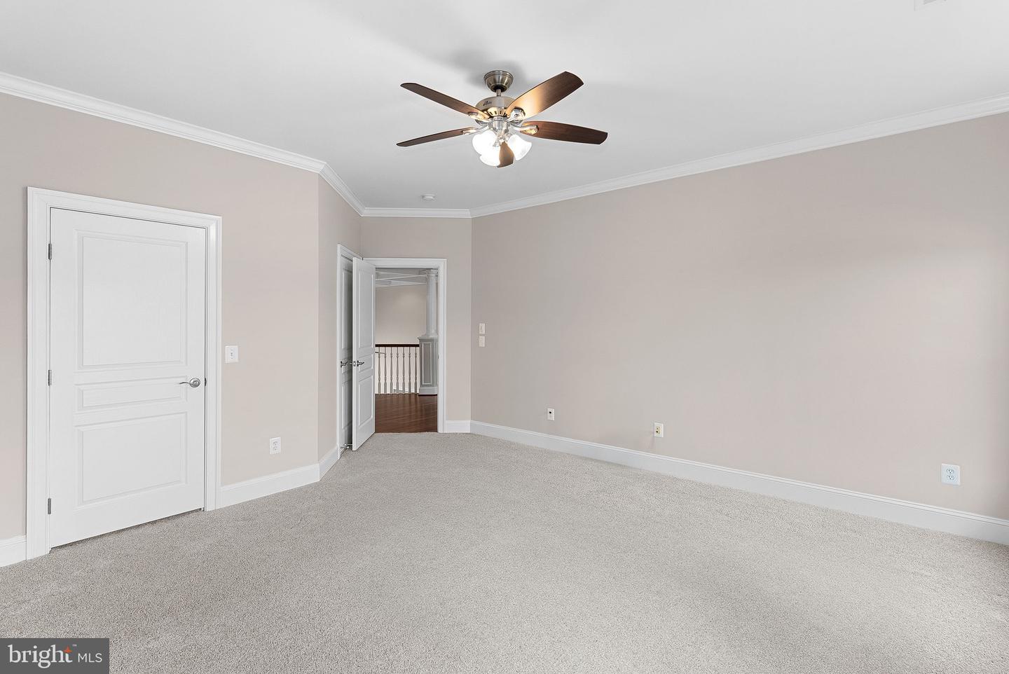20713 Ashburn Valley Ct Property Photo 72