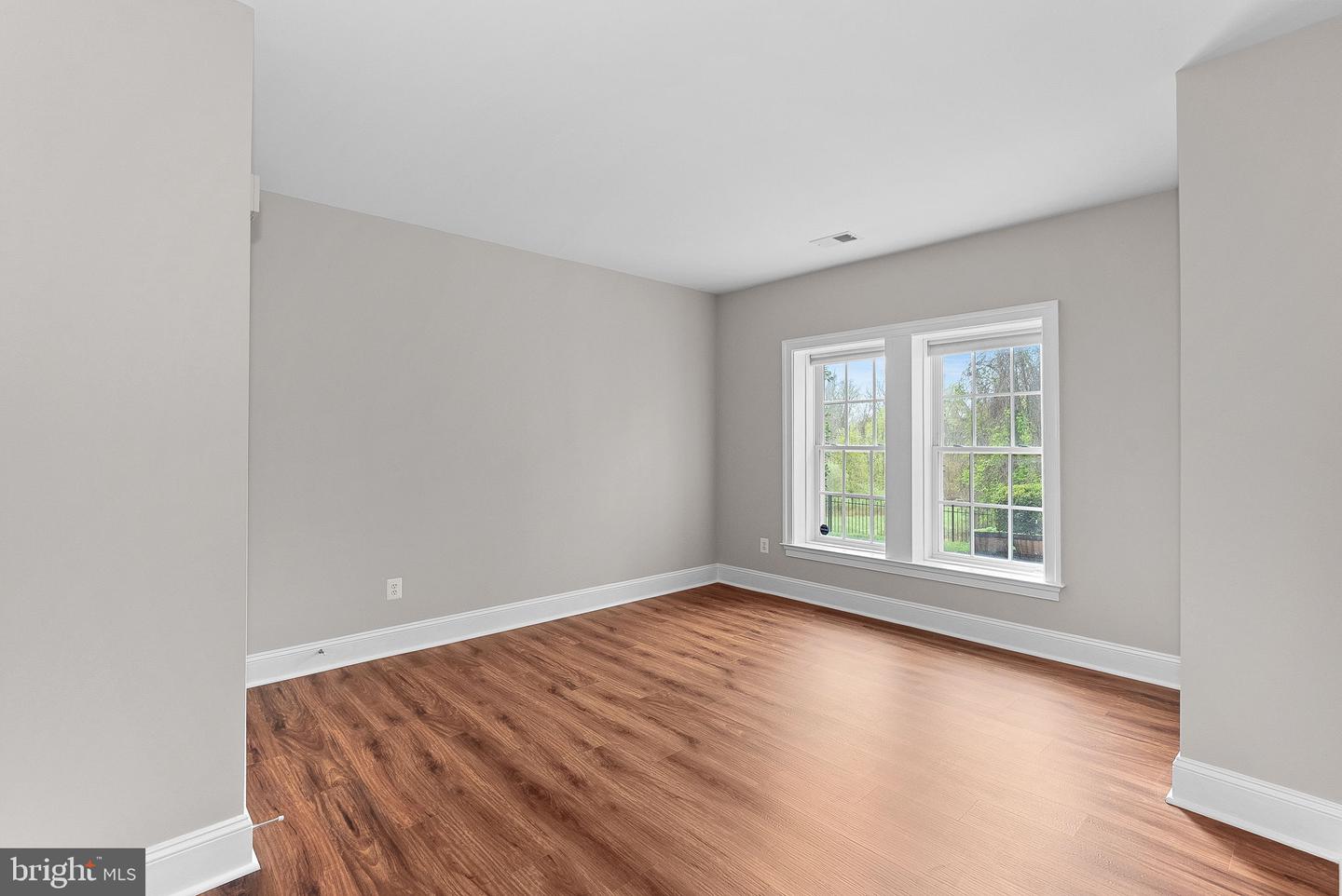 20713 Ashburn Valley Ct Property Photo 97
