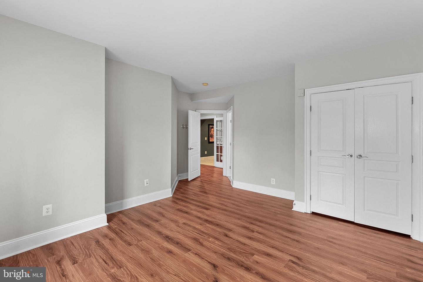 20713 Ashburn Valley Ct Property Photo 98