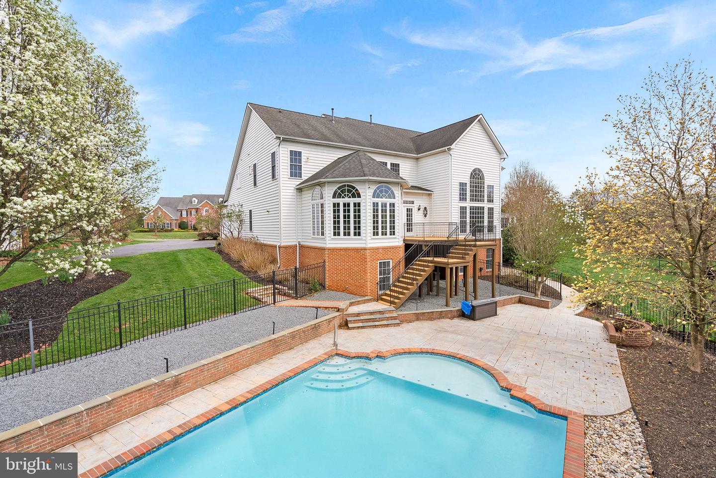 20713 Ashburn Valley Ct Property Photo 112