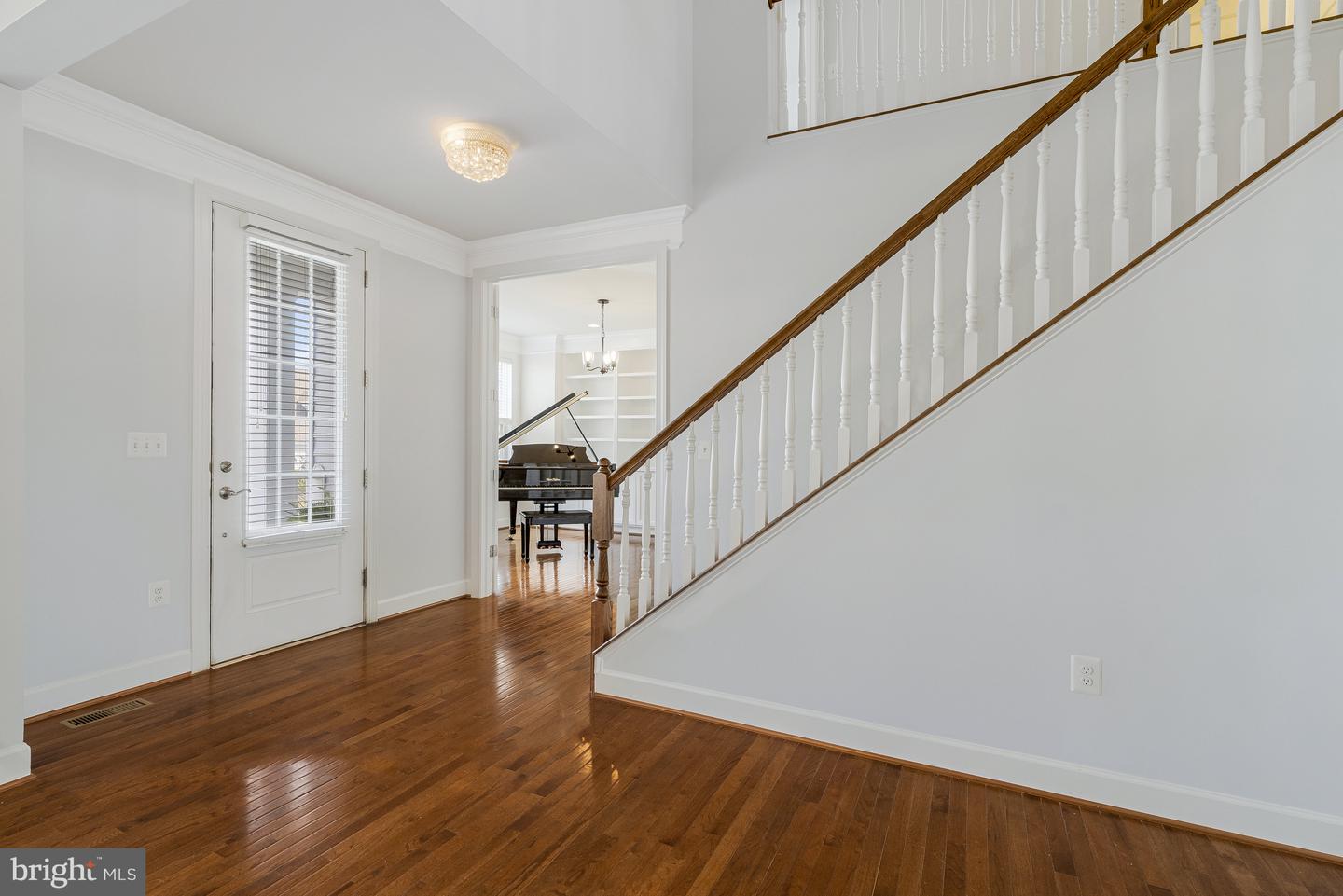 41729 Wakehurst Pl Property Photo 6