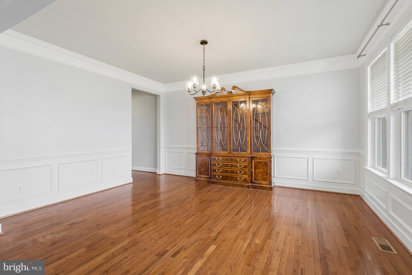 41729 Wakehurst Pl Property Photo 10