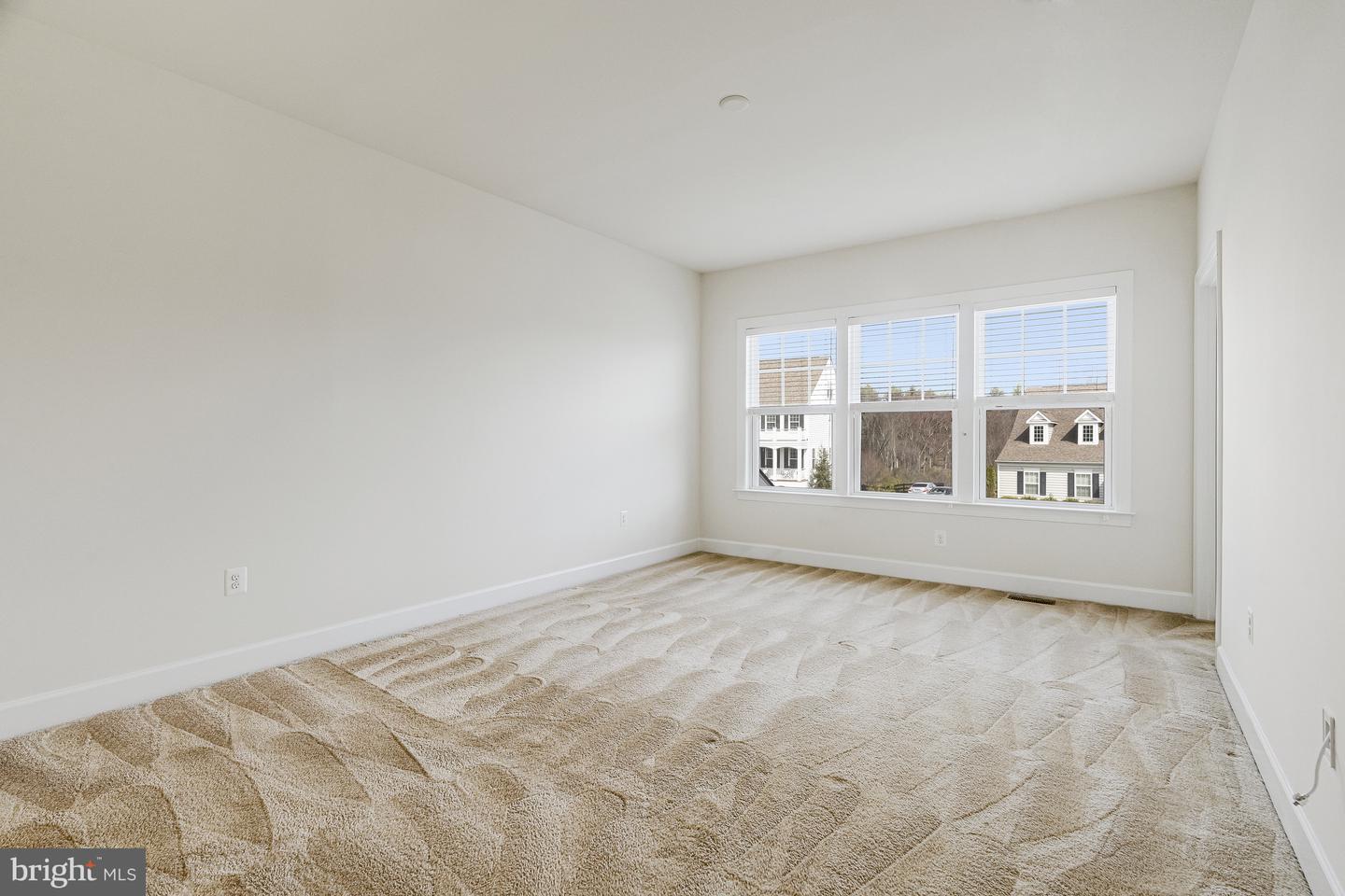 41729 Wakehurst Pl Property Photo 43