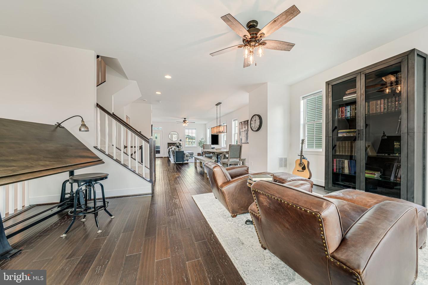 46653 Joubert Ter Property Photo 15