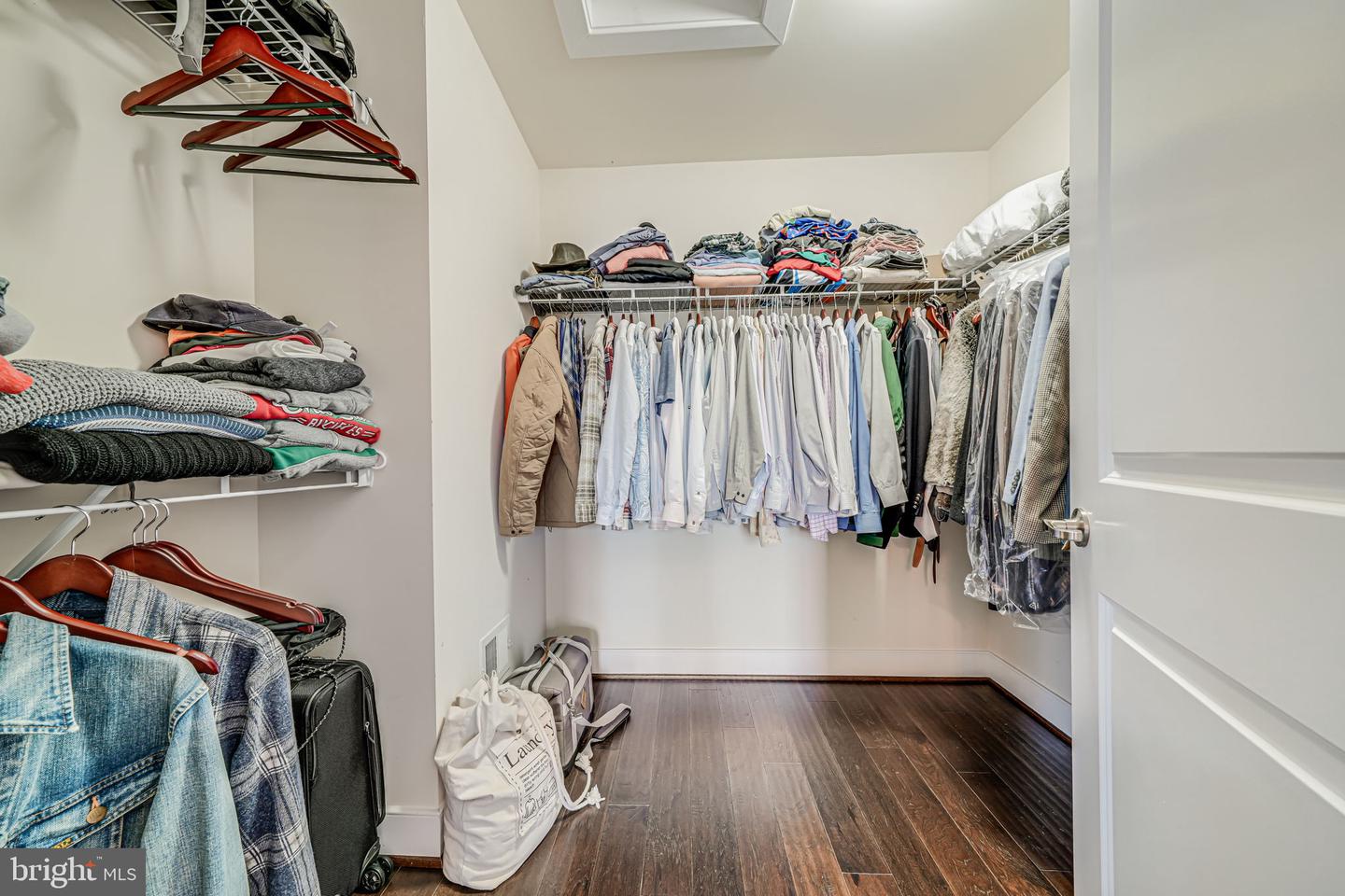 46653 Joubert Ter Property Photo 38