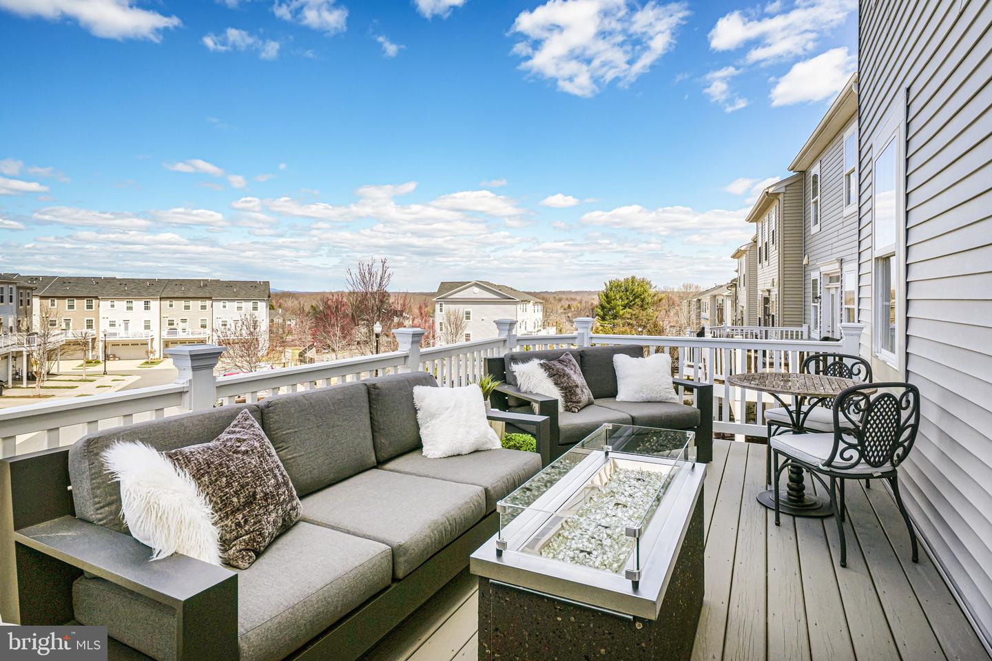 46653 Joubert Ter Property Photo 49