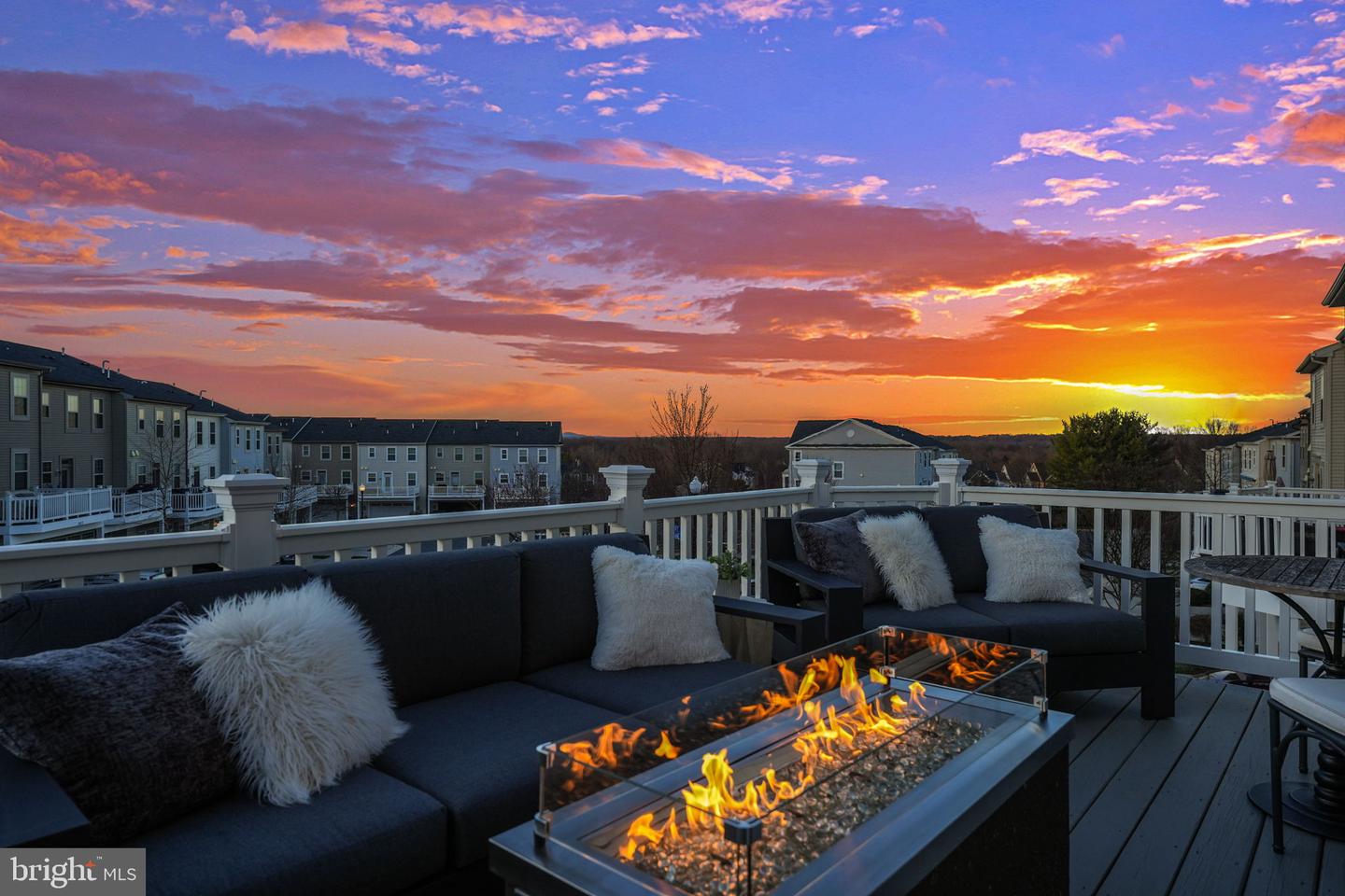 46653 Joubert Ter Property Photo 50