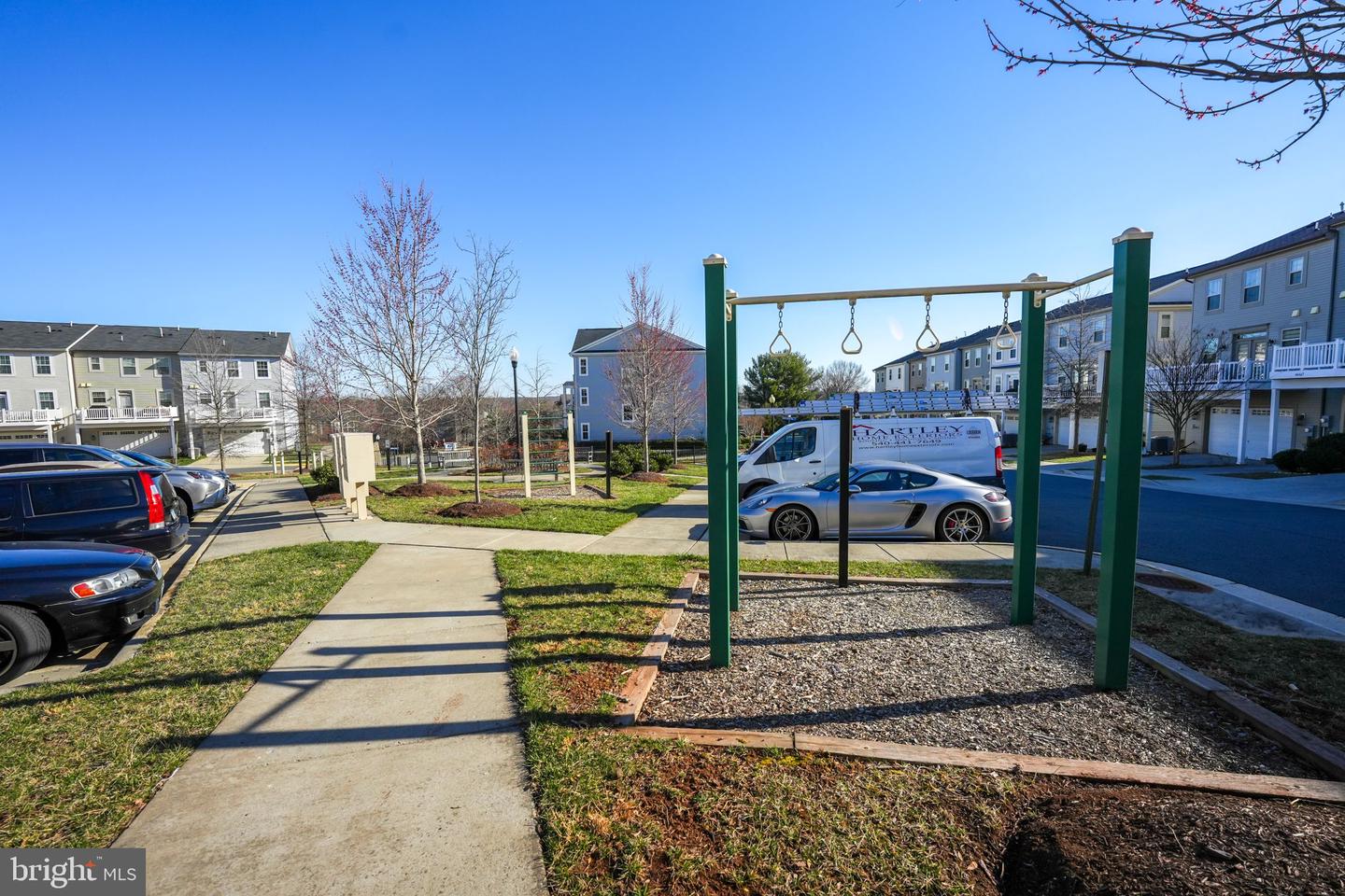 46653 Joubert Ter Property Photo 52