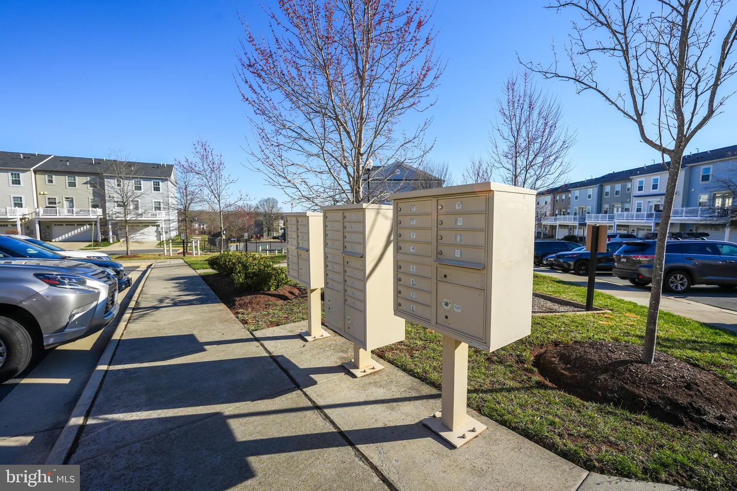 46653 Joubert Ter Property Photo 54