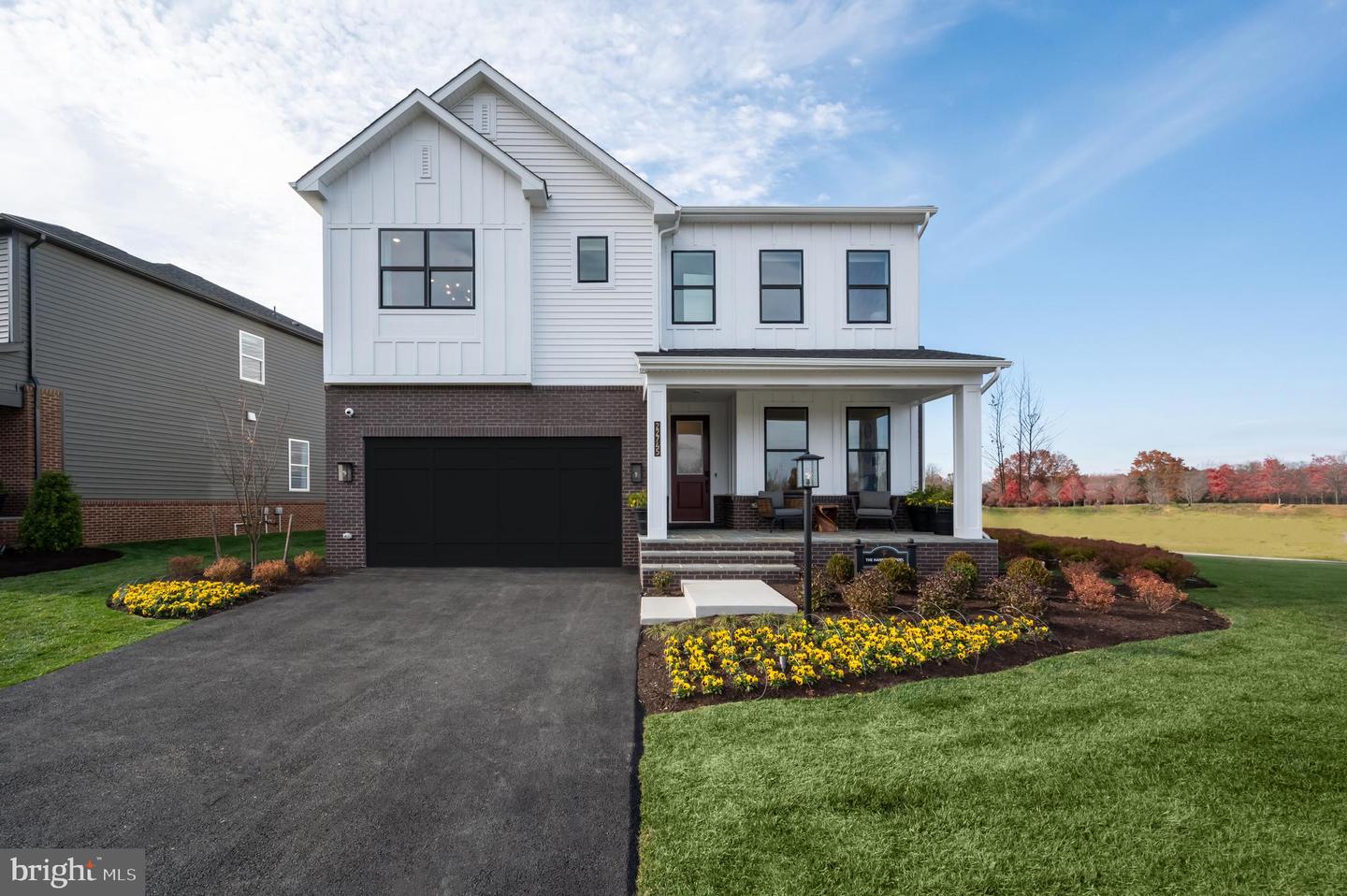42018 Night Nurse Cir Property Photo