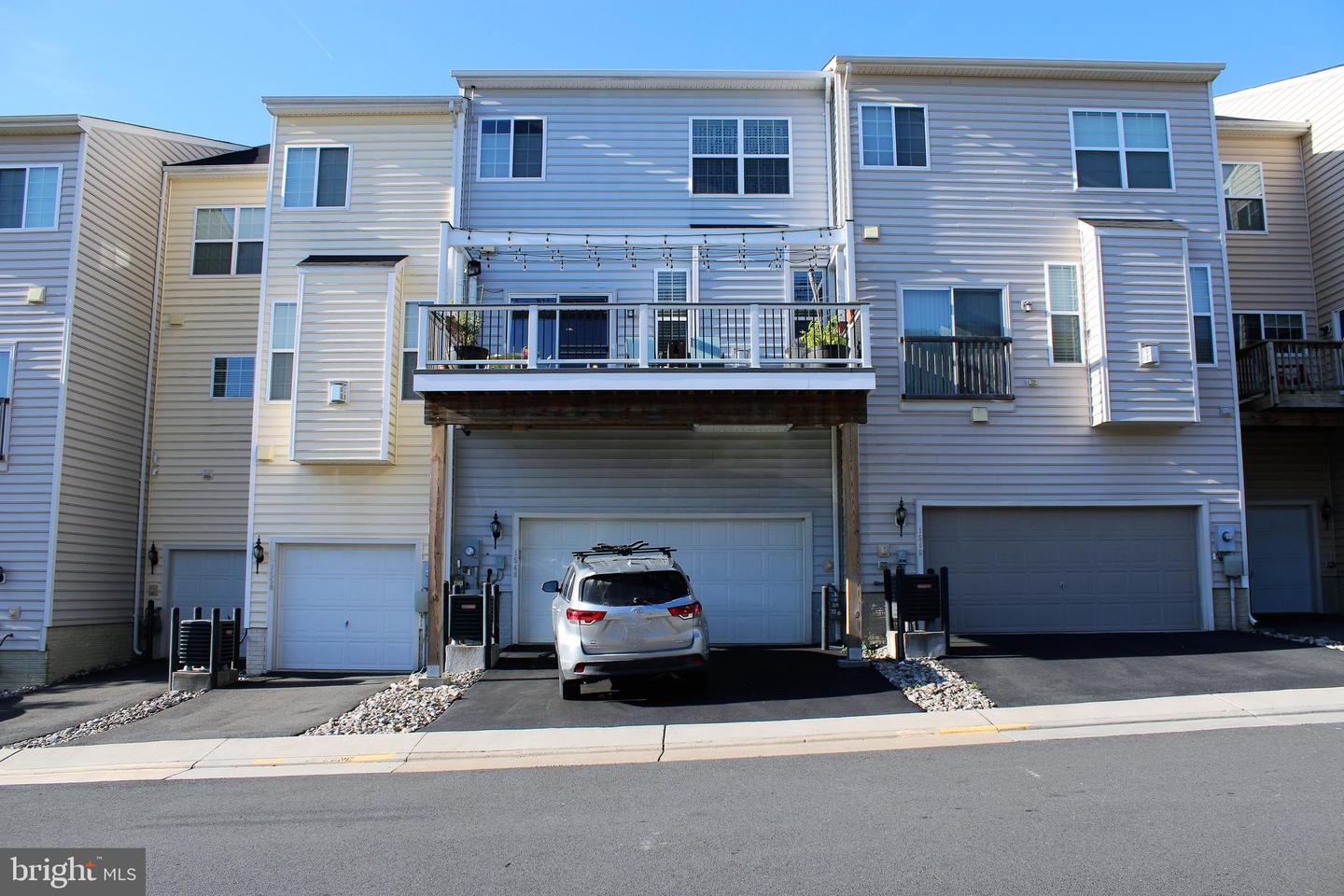 1548 Kinnaird Ter Ne Property Photo 33