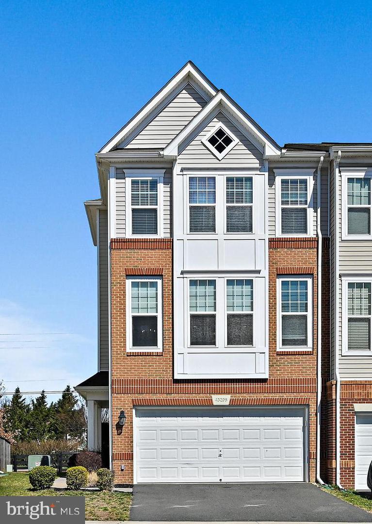 43296 Novi Ter Property Photo