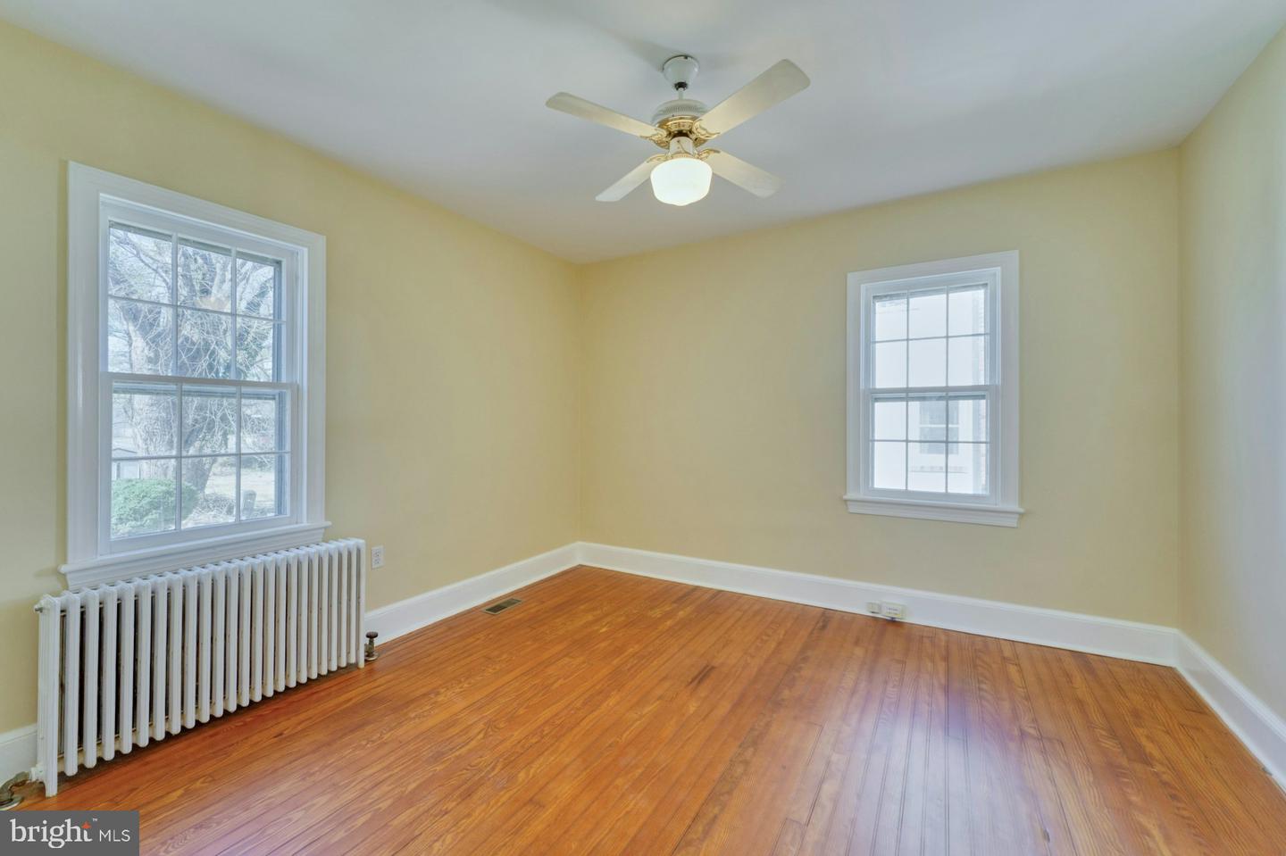 121 N Hatcher Ave Property Photo 15