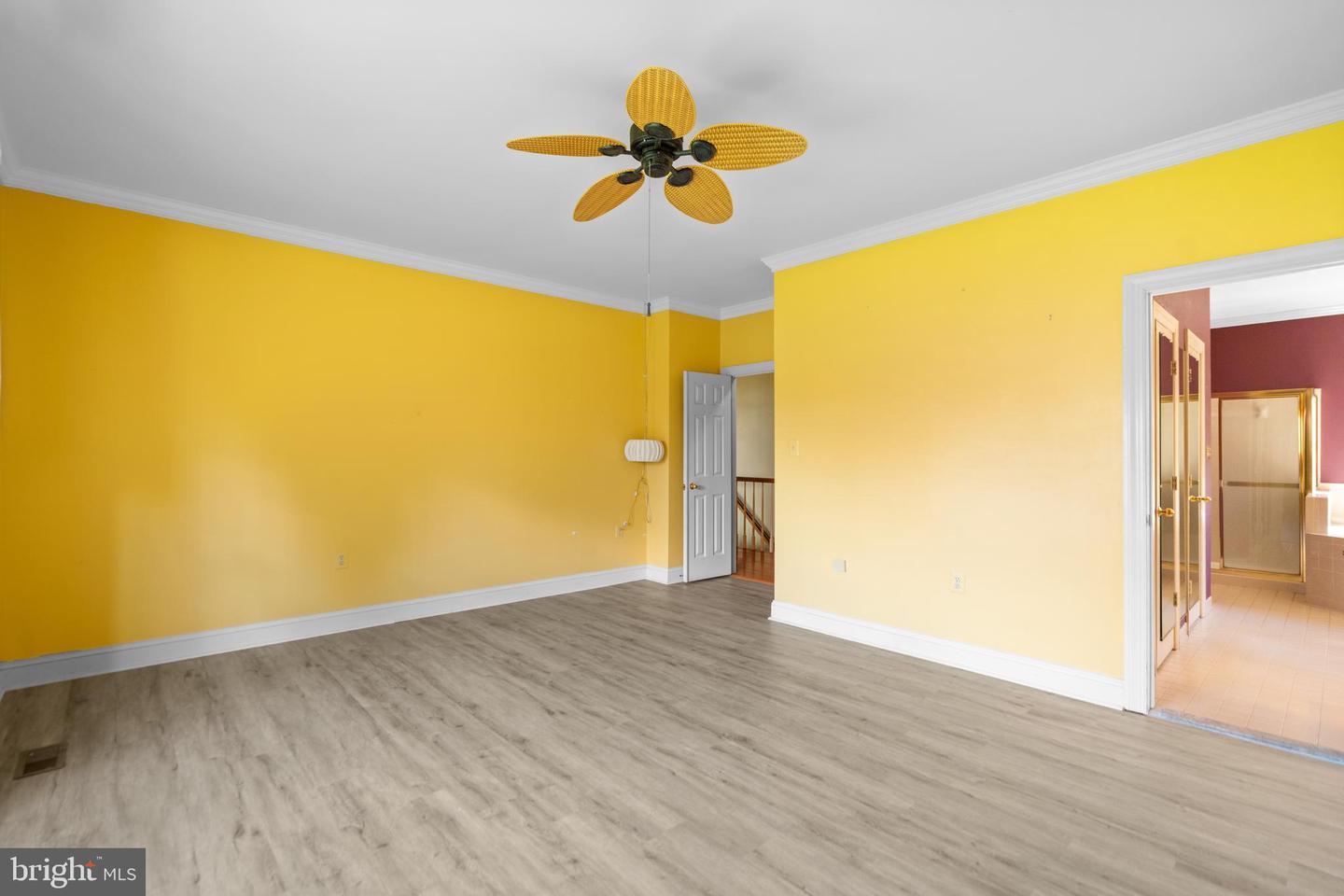 17001 Lakewood Ct #56 Property Photo 18
