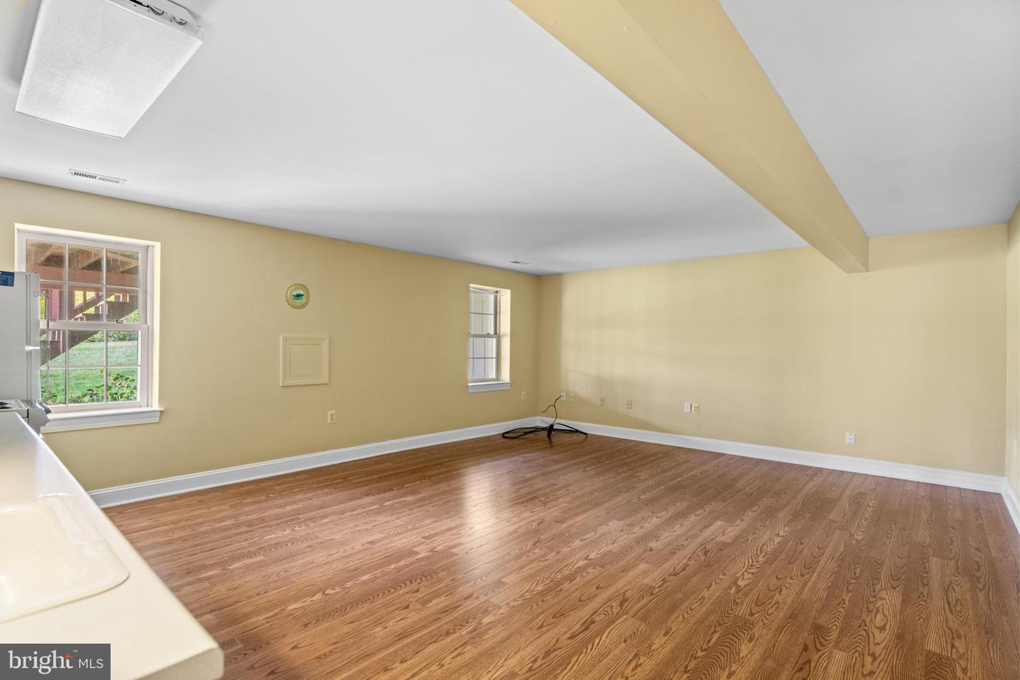 17001 Lakewood Ct #56 Property Photo 31