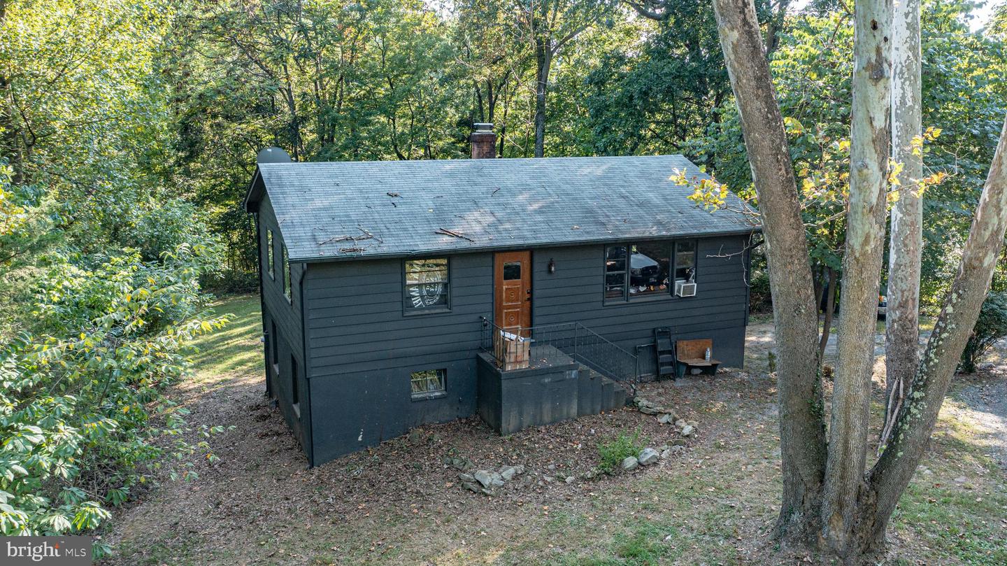 11332 Dutchmans Creek Rd Property Photo 22