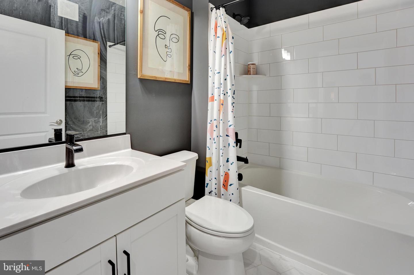 21731 Dovekie Ter #305 Property Photo 19