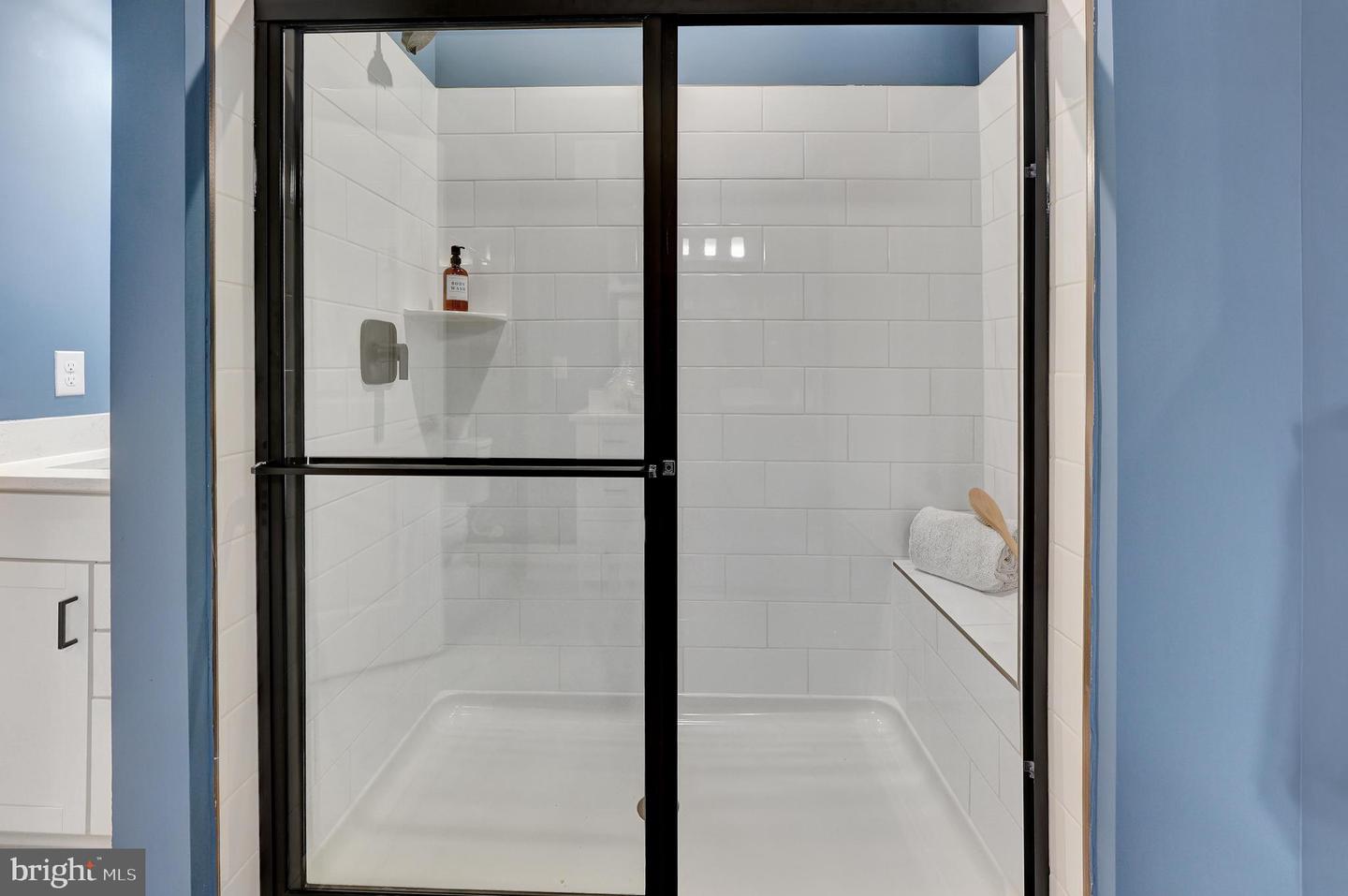 21731 Dovekie Ter #305 Property Photo 43