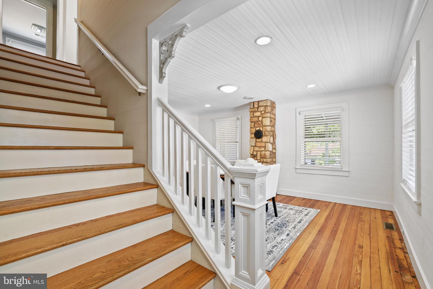 161 N Hatcher Ave Property Photo 38