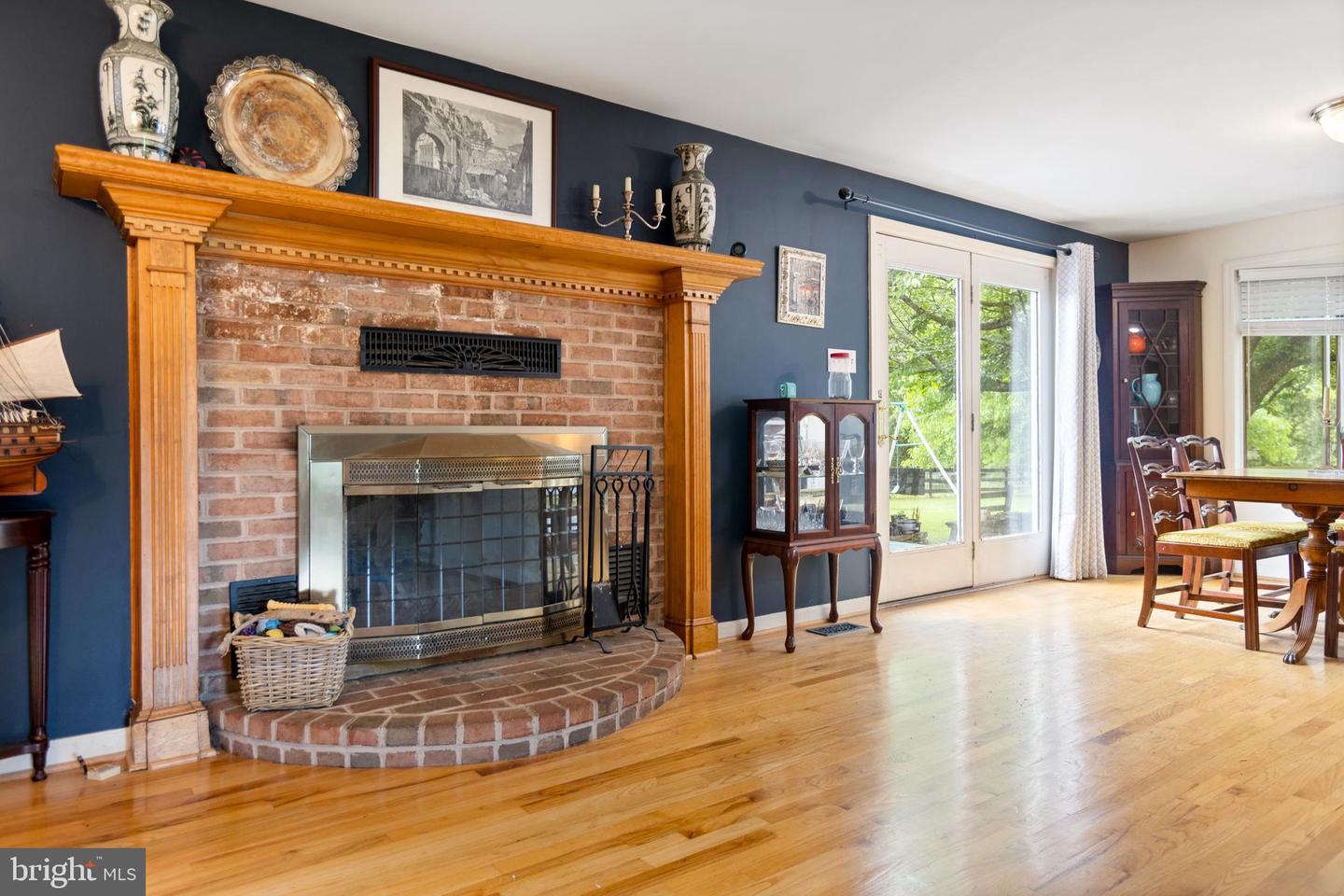 37677 Cooksville Rd Property Photo 15