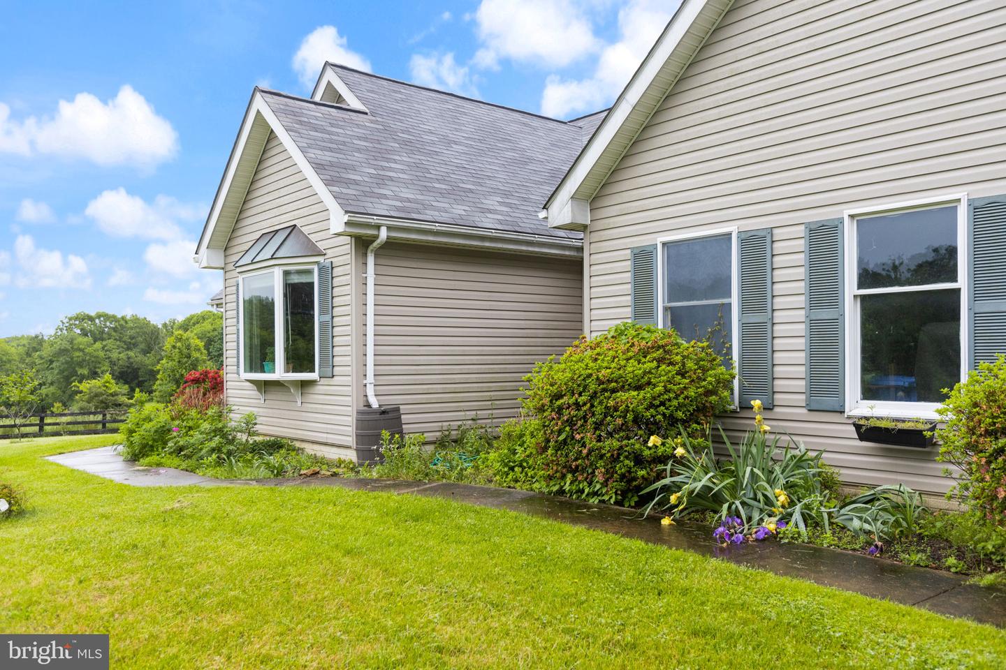 37677 Cooksville Rd Property Photo 68