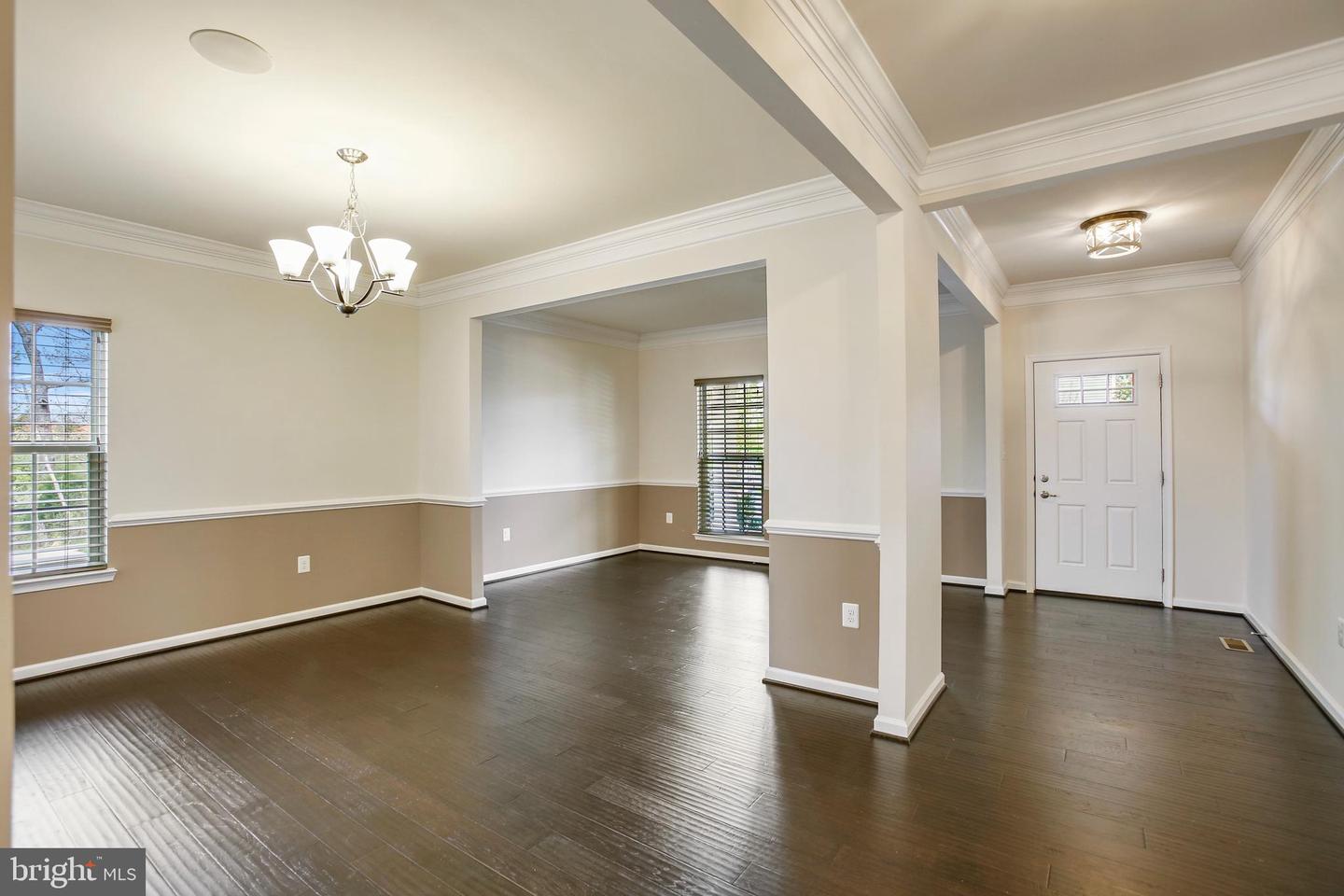 41597 Hoffman Dr Property Photo 4