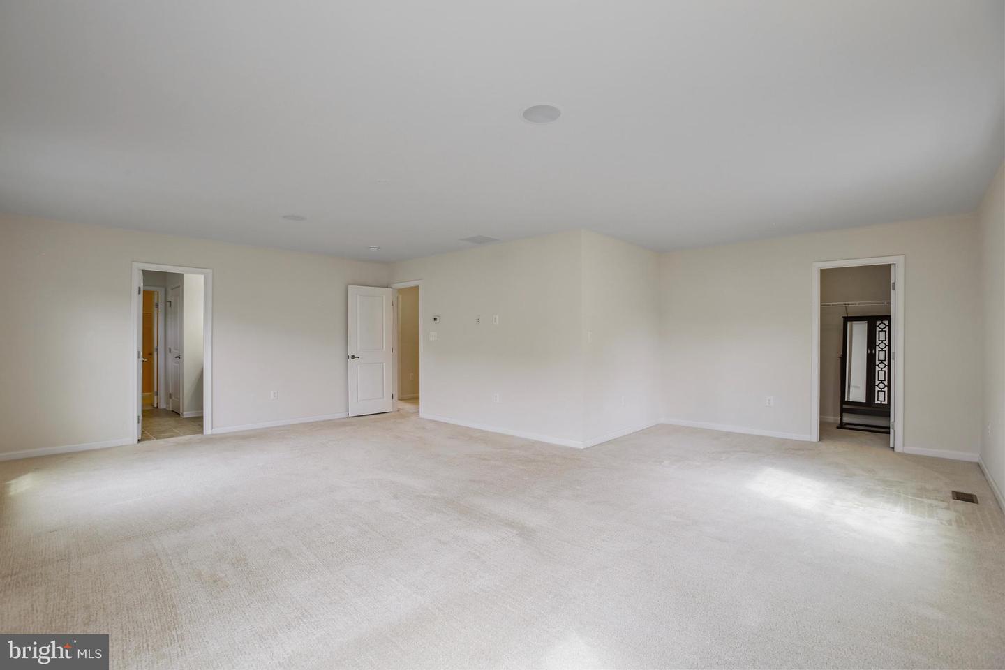41597 Hoffman Dr Property Photo 23