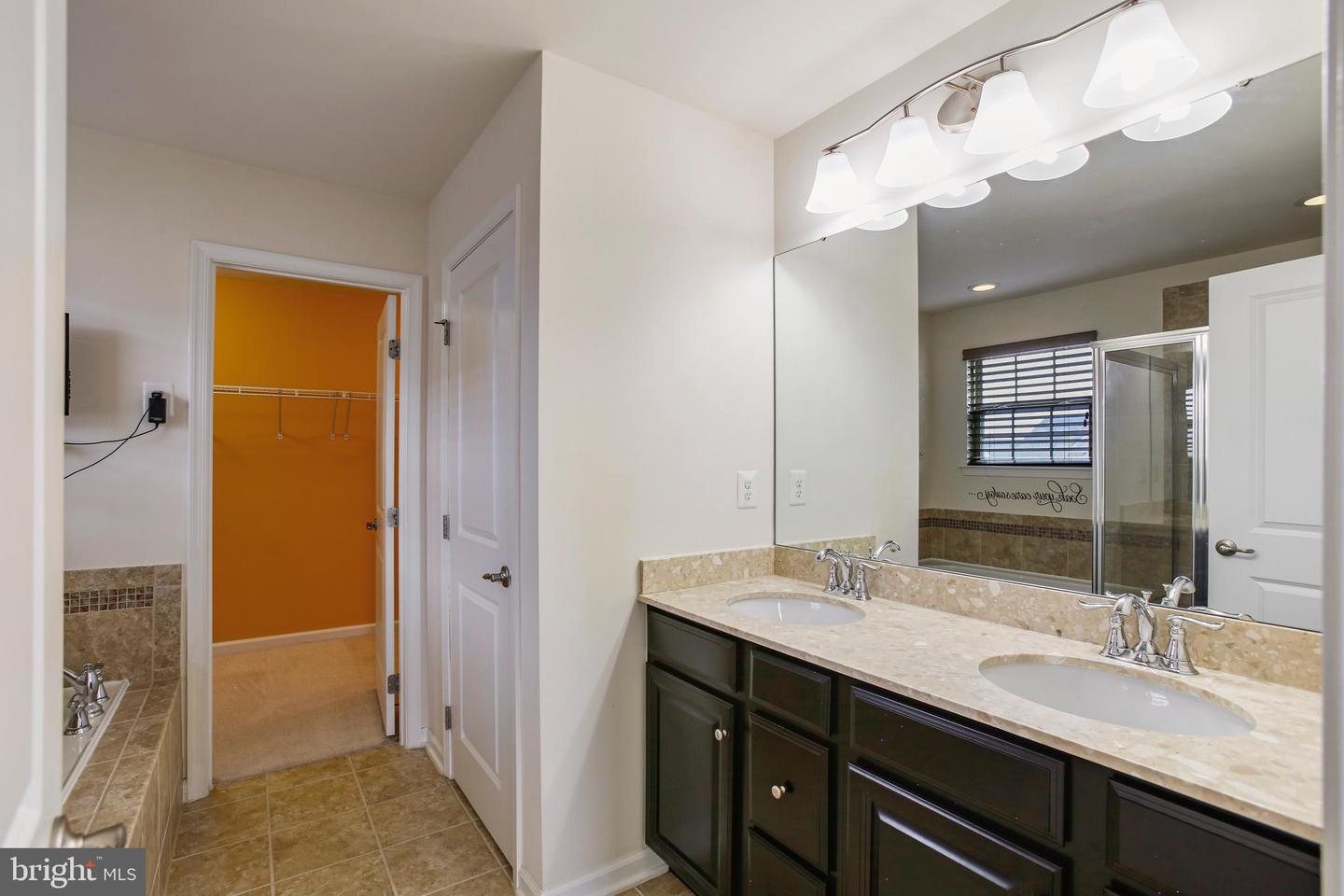 41597 Hoffman Dr Property Photo 24