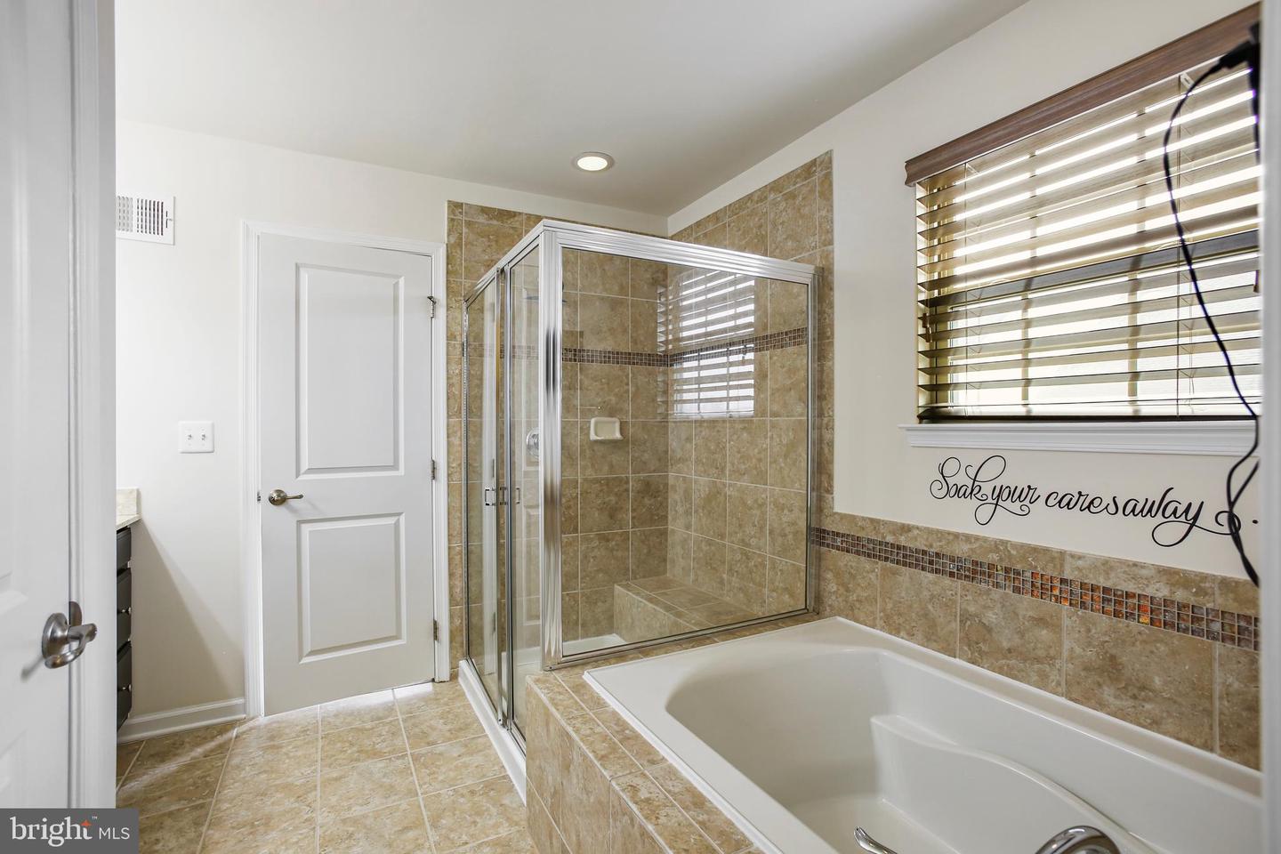 41597 Hoffman Dr Property Photo 25