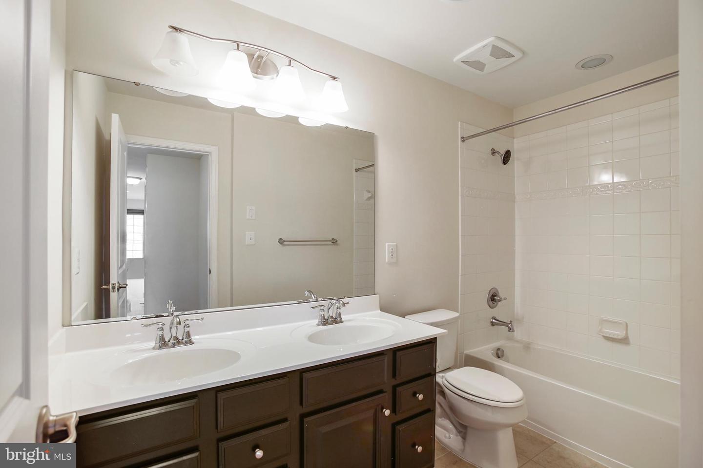 41597 Hoffman Dr Property Photo 33