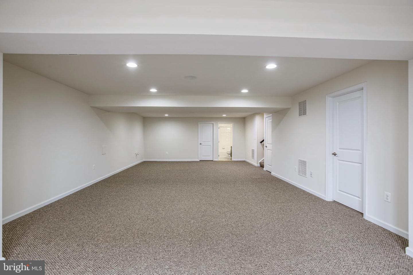 41597 Hoffman Dr Property Photo 36