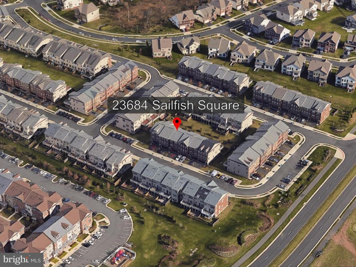 23684 Sailfish Sq Property Photo 2