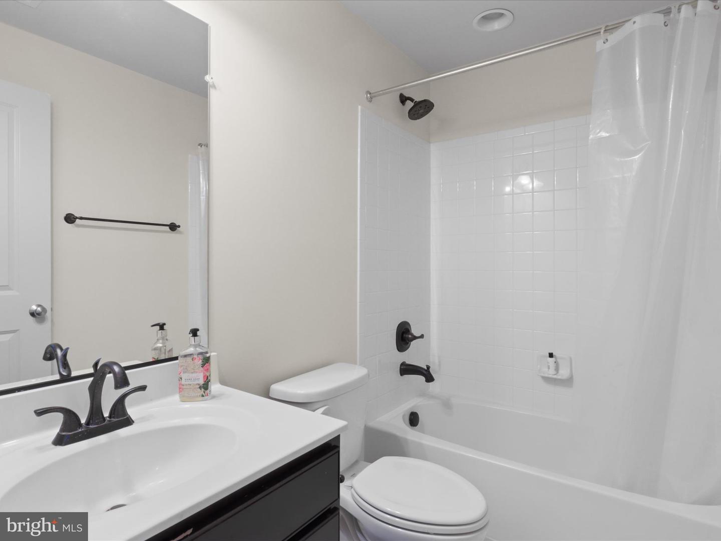 23684 Sailfish Sq Property Photo 34