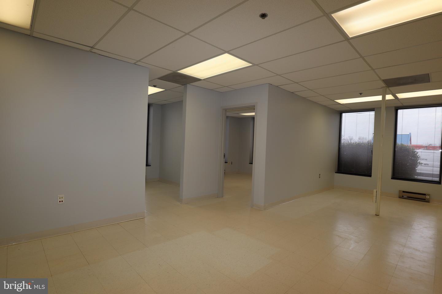1319 Shepard Dr #100 Property Photo 6