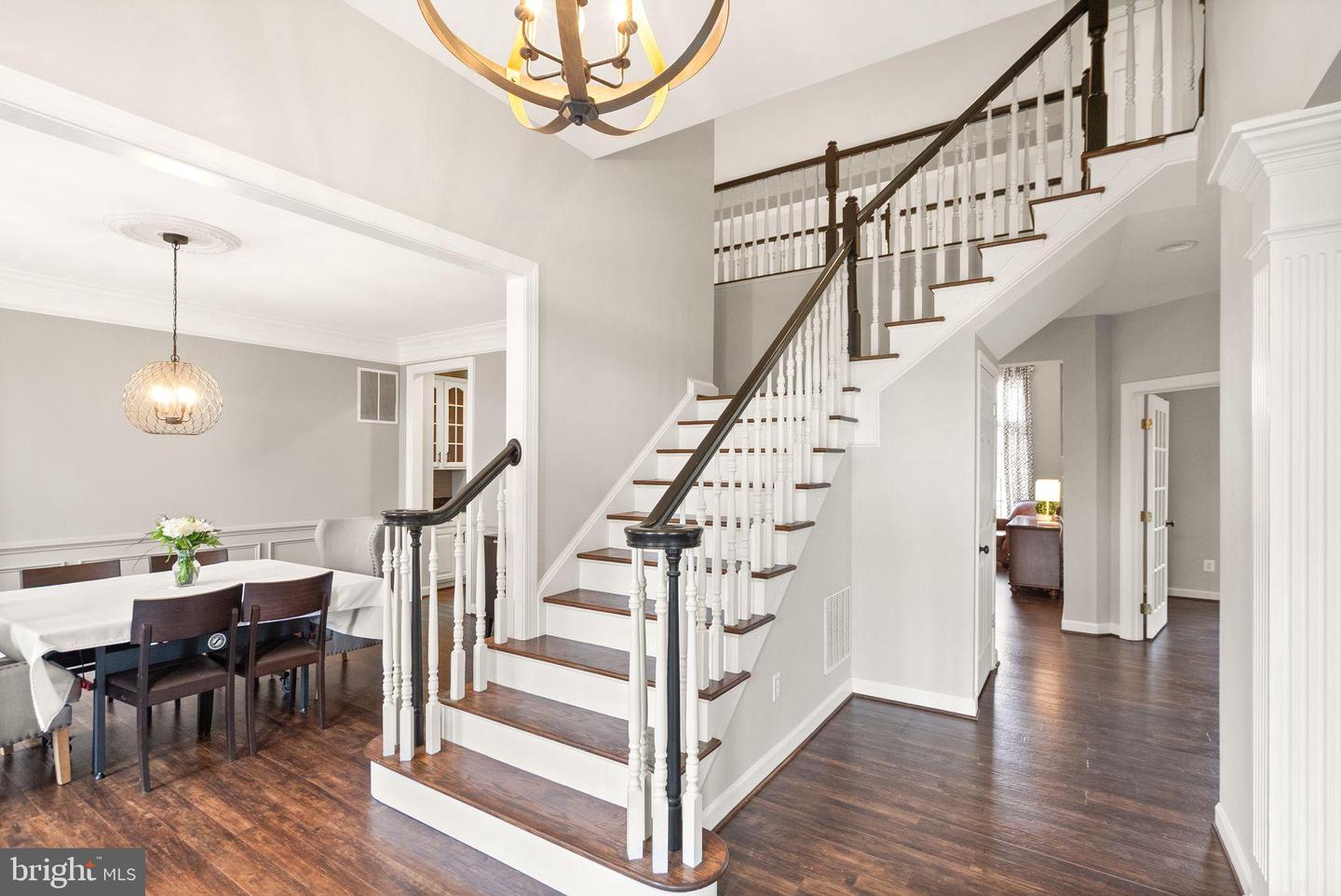 25695 Donerails Chase Dr Property Photo 11