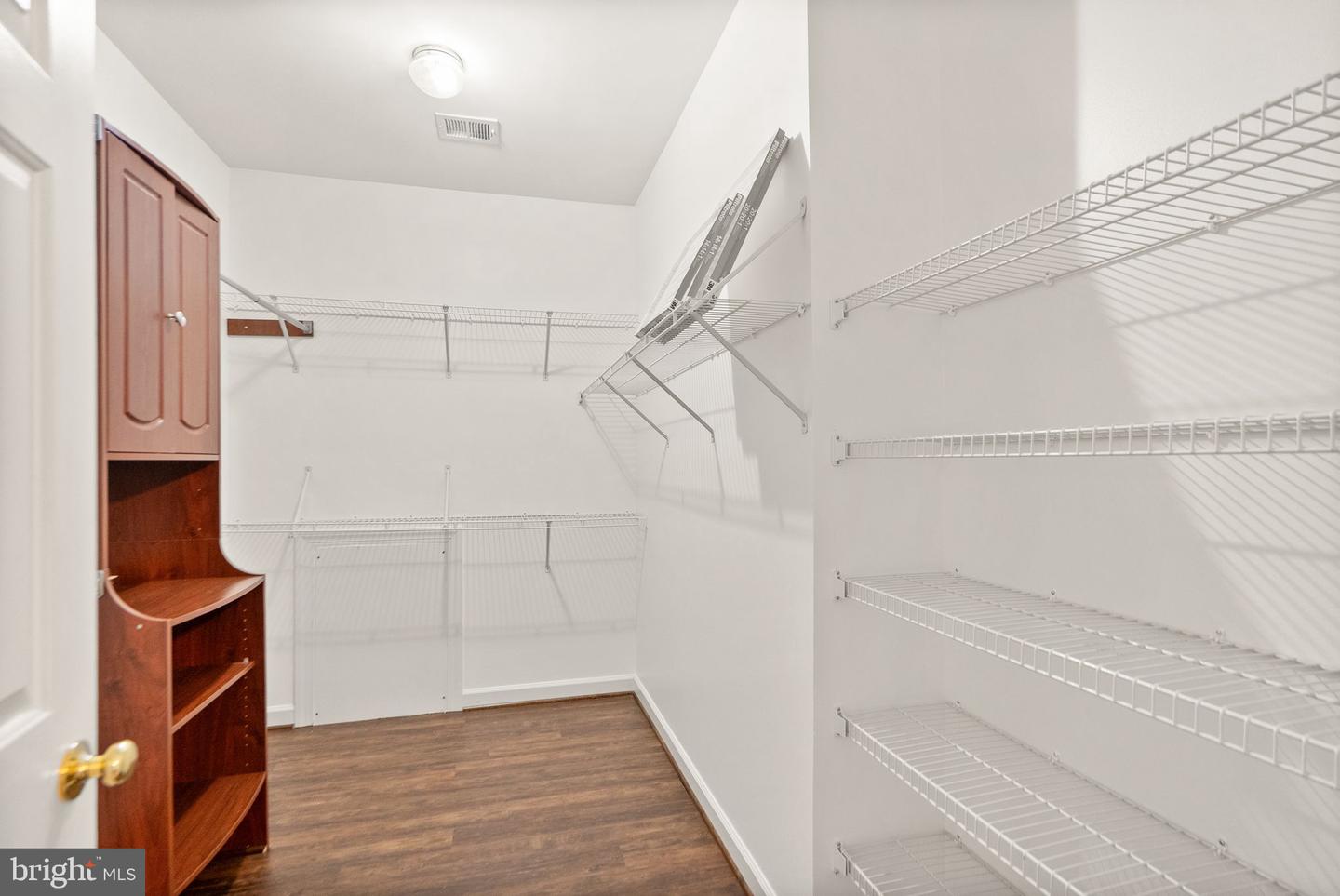 25695 Donerails Chase Dr Property Photo 48