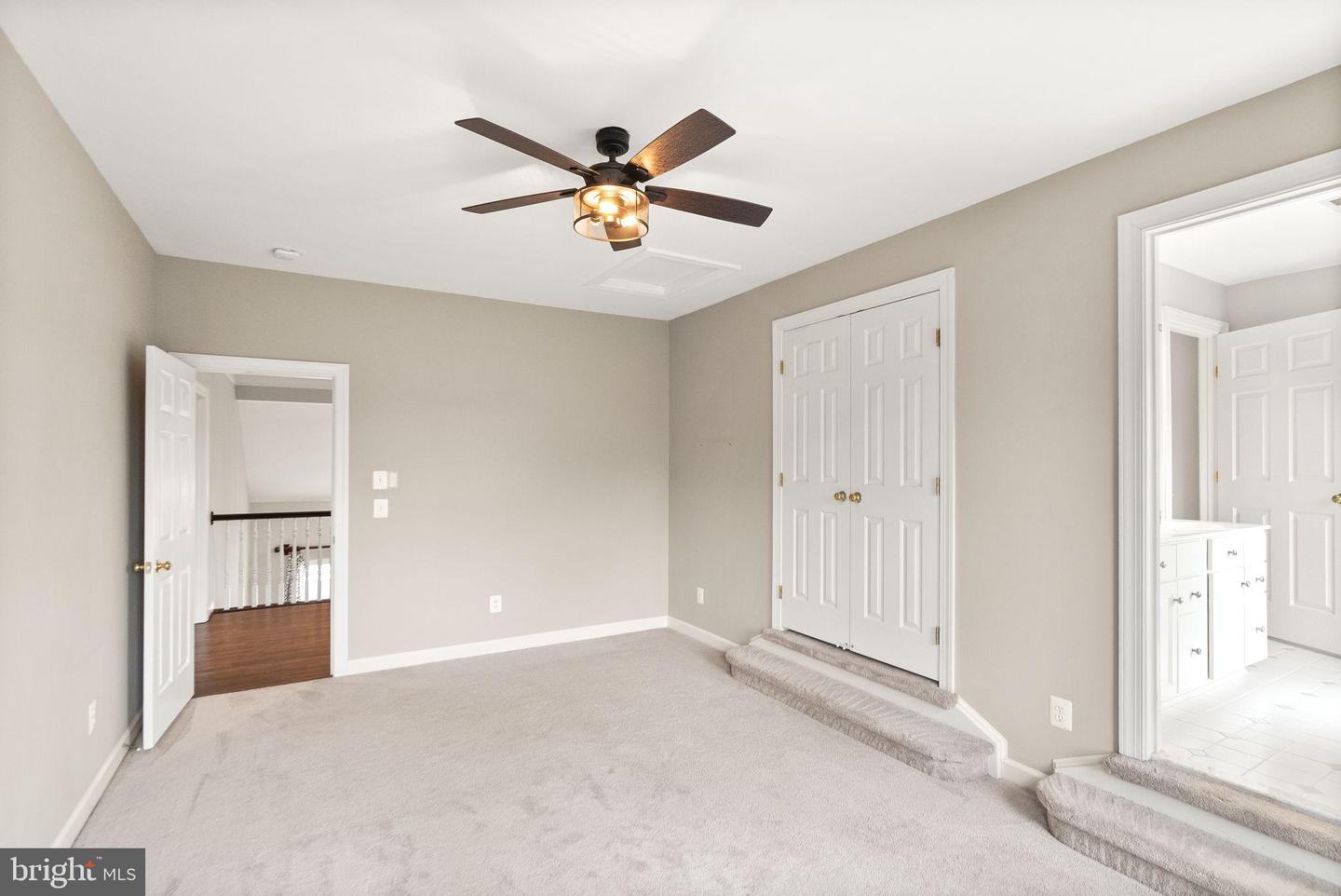 25695 Donerails Chase Dr Property Photo 53