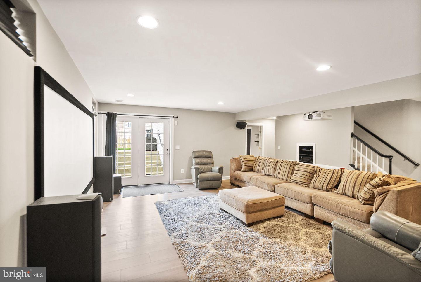 25695 Donerails Chase Dr Property Photo 61