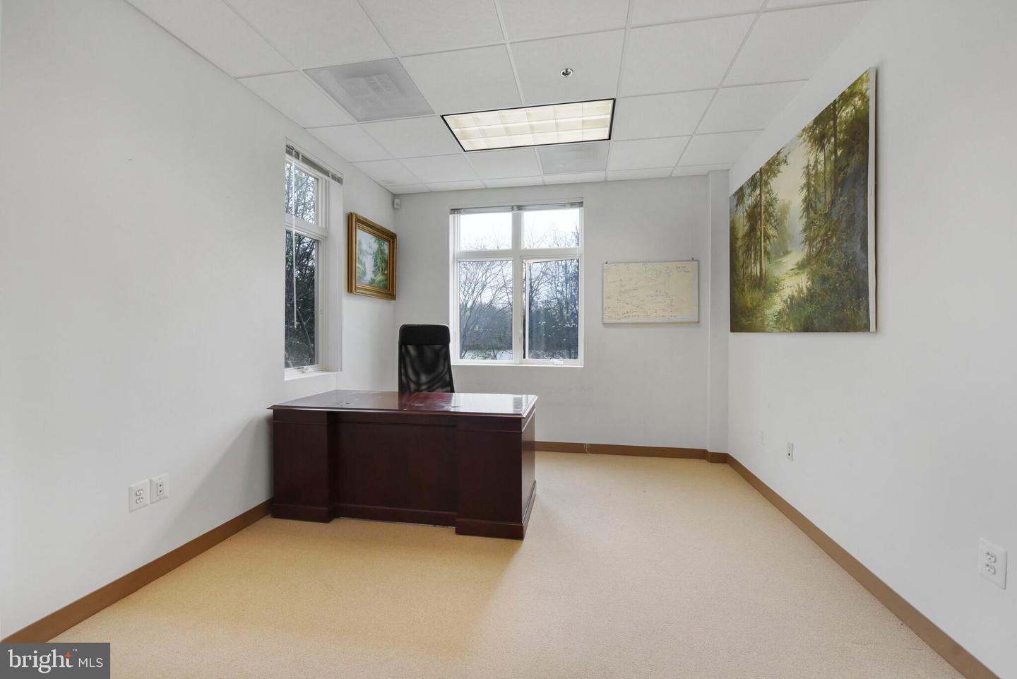 46175 Westlake Westlake Dr #100 Property Photo 19