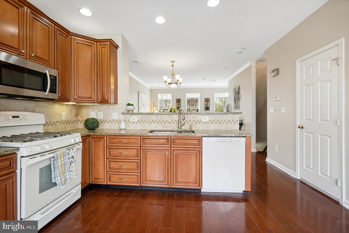 42812 Smallwood Ter Property Photo 19