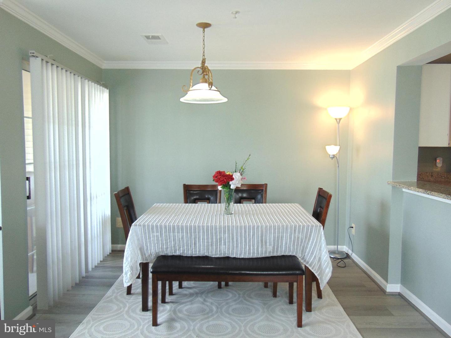 45061 Brae Ter #204 Property Photo 11