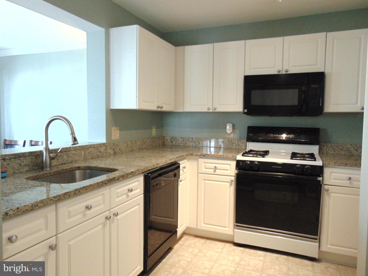 45061 Brae Ter #204 Property Photo 19