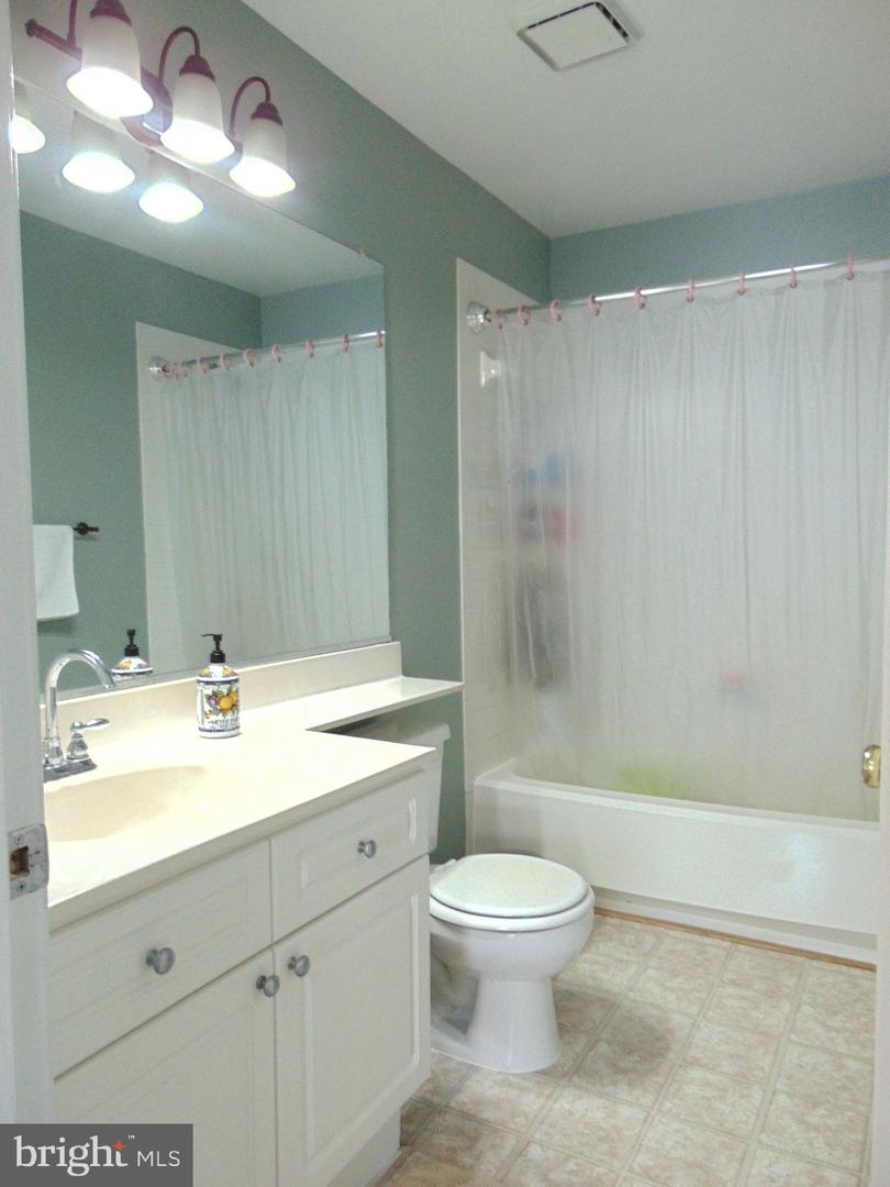 45061 Brae Ter #204 Property Photo 27