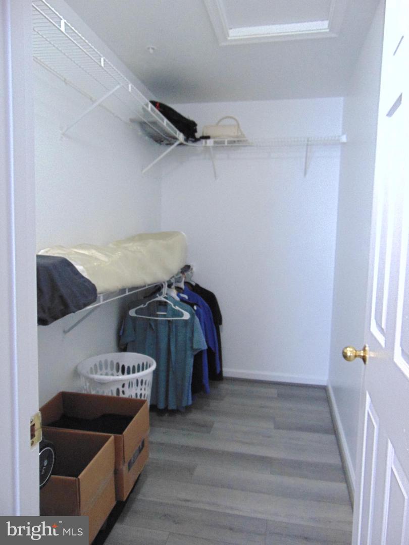 45061 Brae Ter #204 Property Photo 28