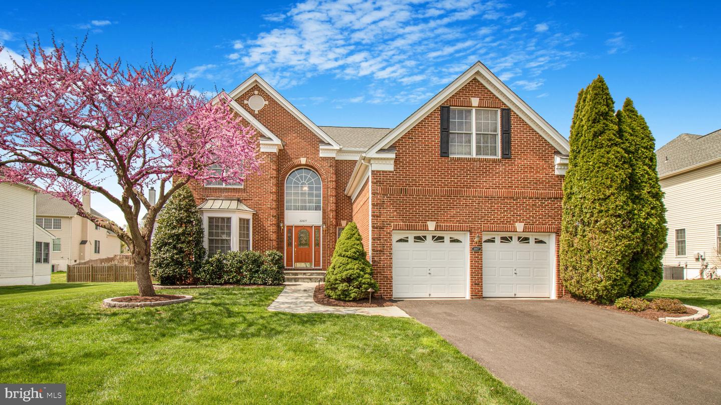 22677 Cricket Hill Ct Property Photo 1