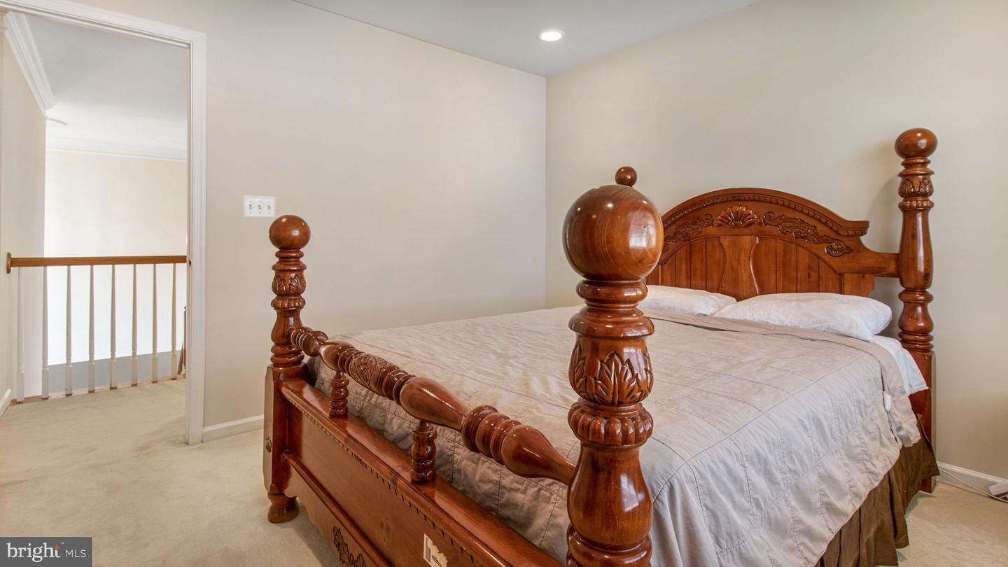 22677 Cricket Hill Ct Property Photo 26