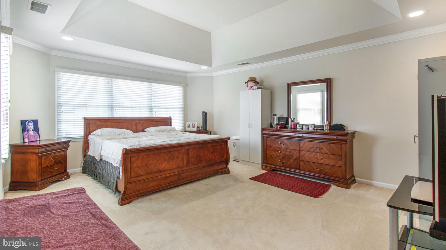 22677 Cricket Hill Ct Property Photo 35