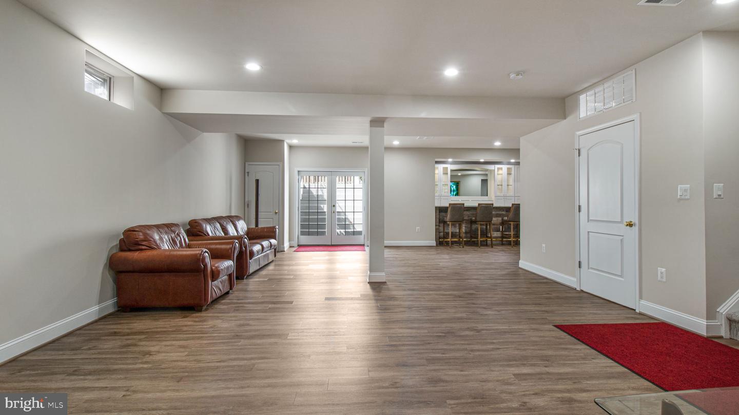 22677 Cricket Hill Ct Property Photo 45